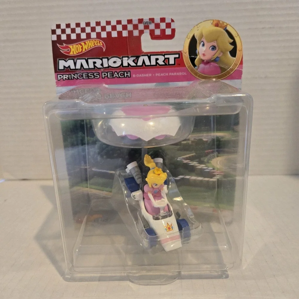 NEW! Hot Wheels Mario‎ Kart PRINCESS PEACH B-Dasher with Peach Parasol 2021